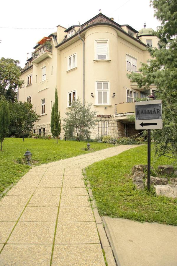 Kalmar Panzio Bed & Breakfast Budapesta Exterior foto